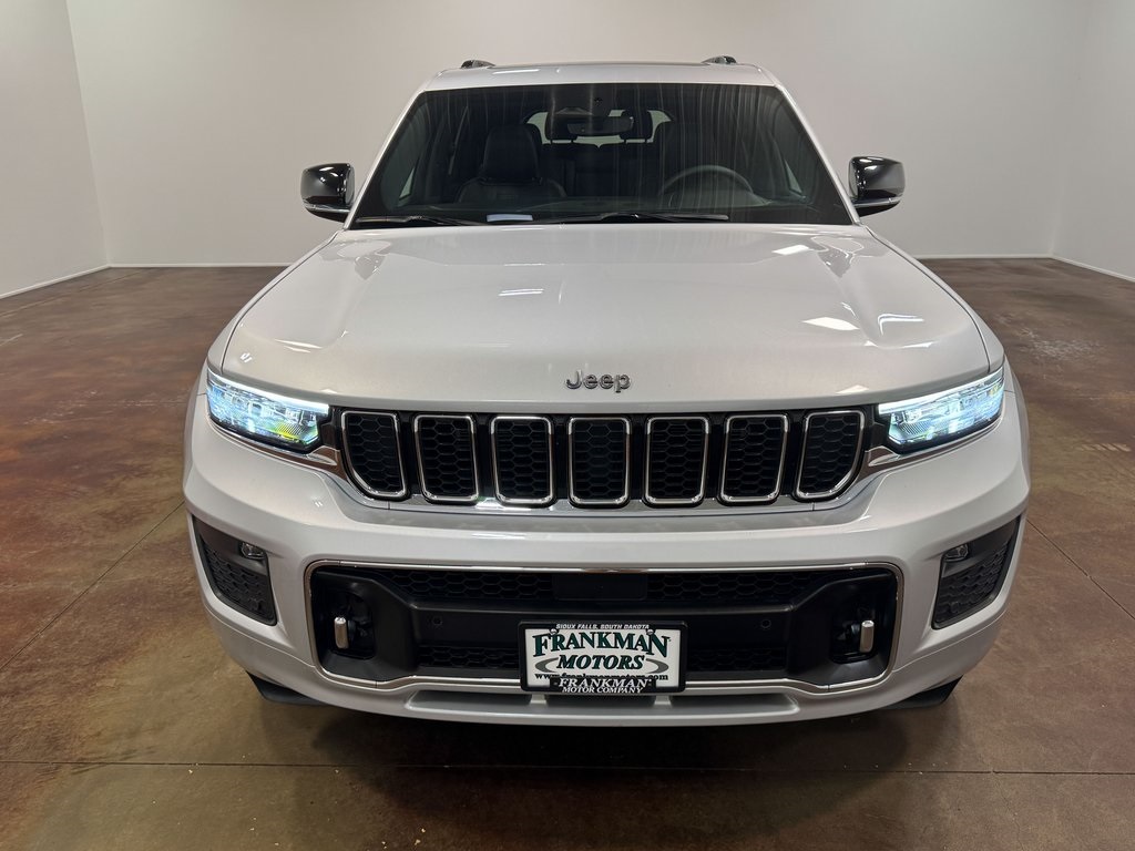 2024 Jeep Grand Cherokee Overland photo 37