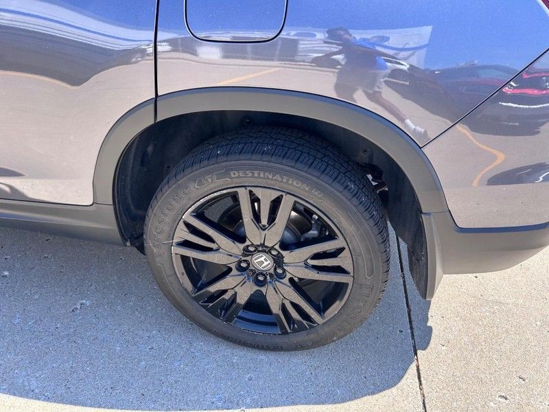 2021 Honda Passport Sport photo 3