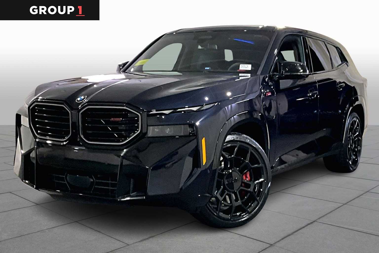 2026 BMW XM Base's photo