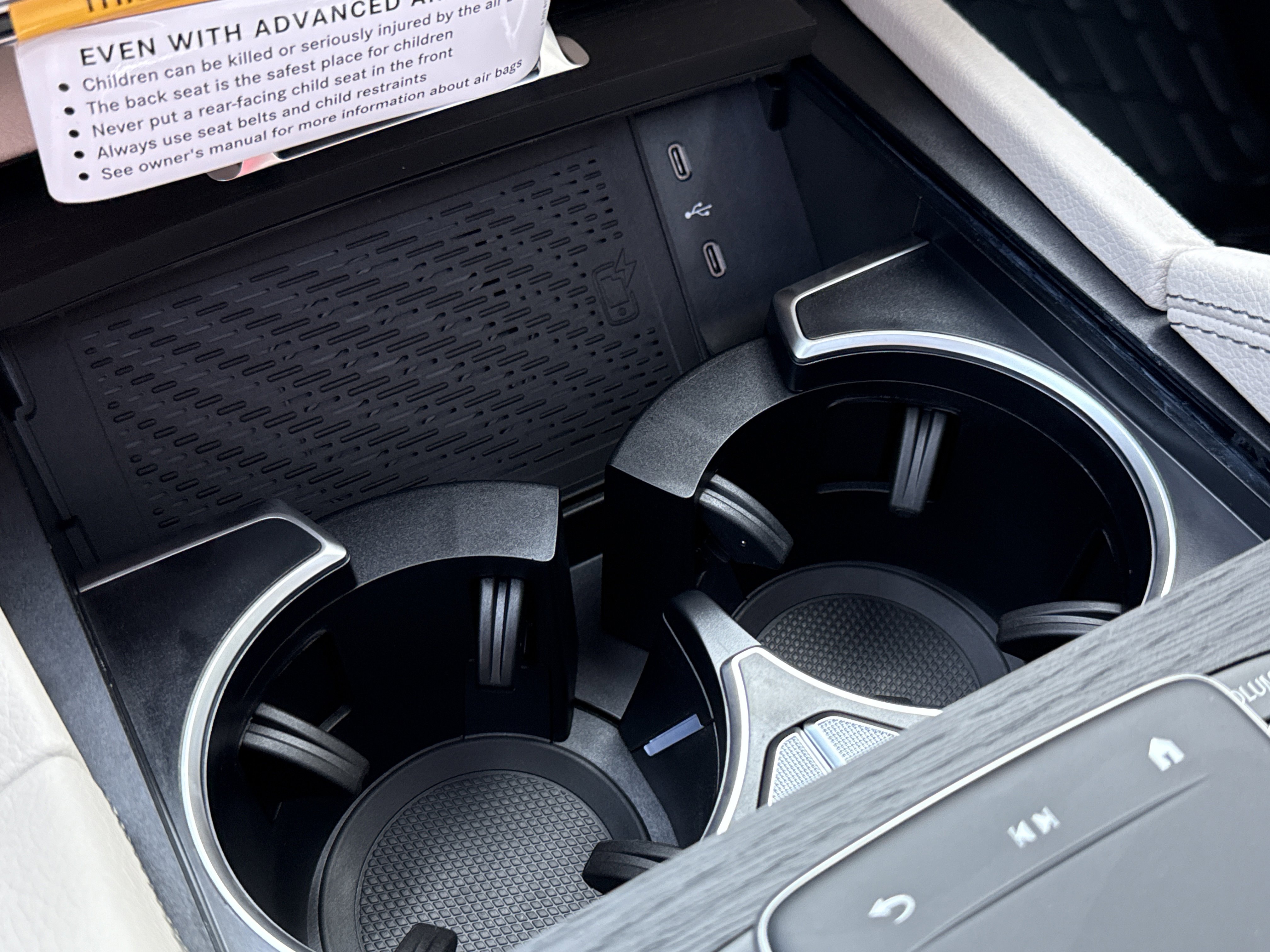 2026 Mercedes Benz GLE 450 4MATIC photo 6