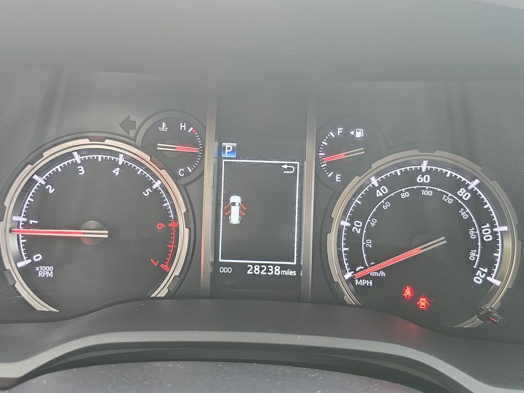 2024 Toyota 4Runner TRD Off-Road photo 18