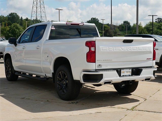 2026 Chevrolet Silverado 1500 RST photo 3