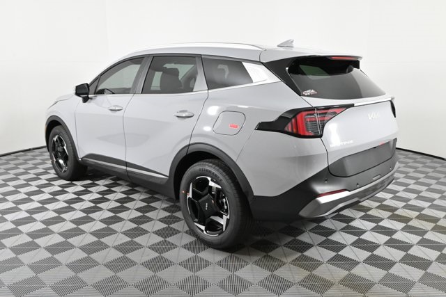 2026 Kia Sportage Hybrid EX photo 4