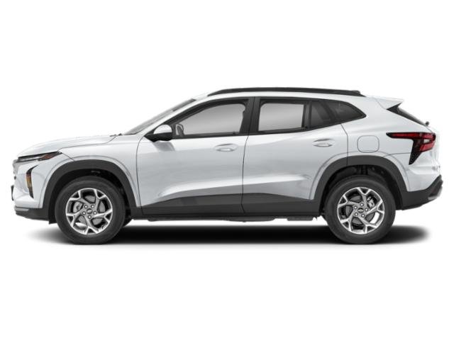 2024 Chevrolet Trax LS photo 4