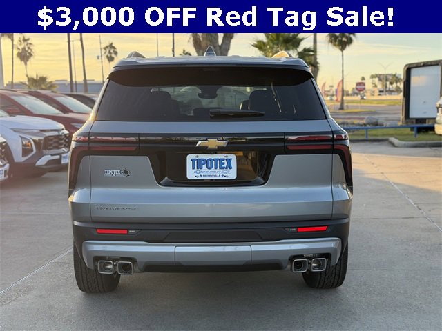 2026 Chevrolet Traverse photo 4