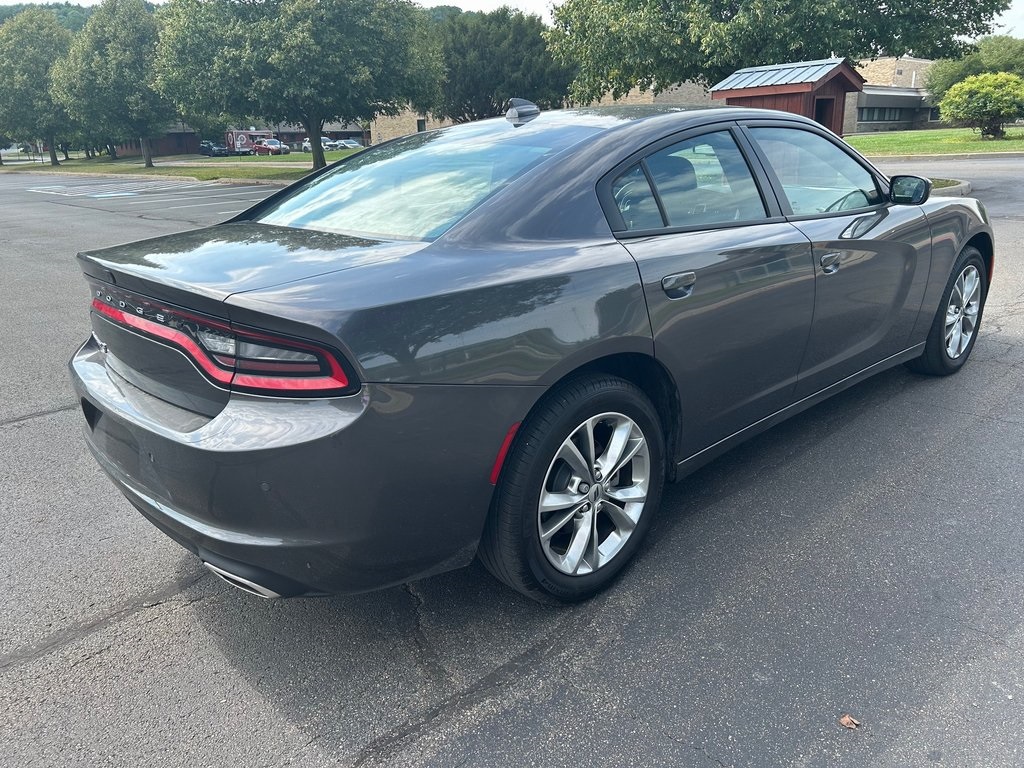 2021 Dodge Charger SXT photo 5