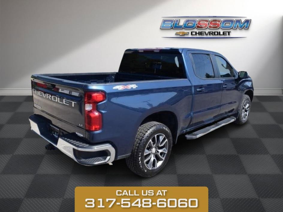 2022 Chevrolet Silverado 1500 LT photo 5