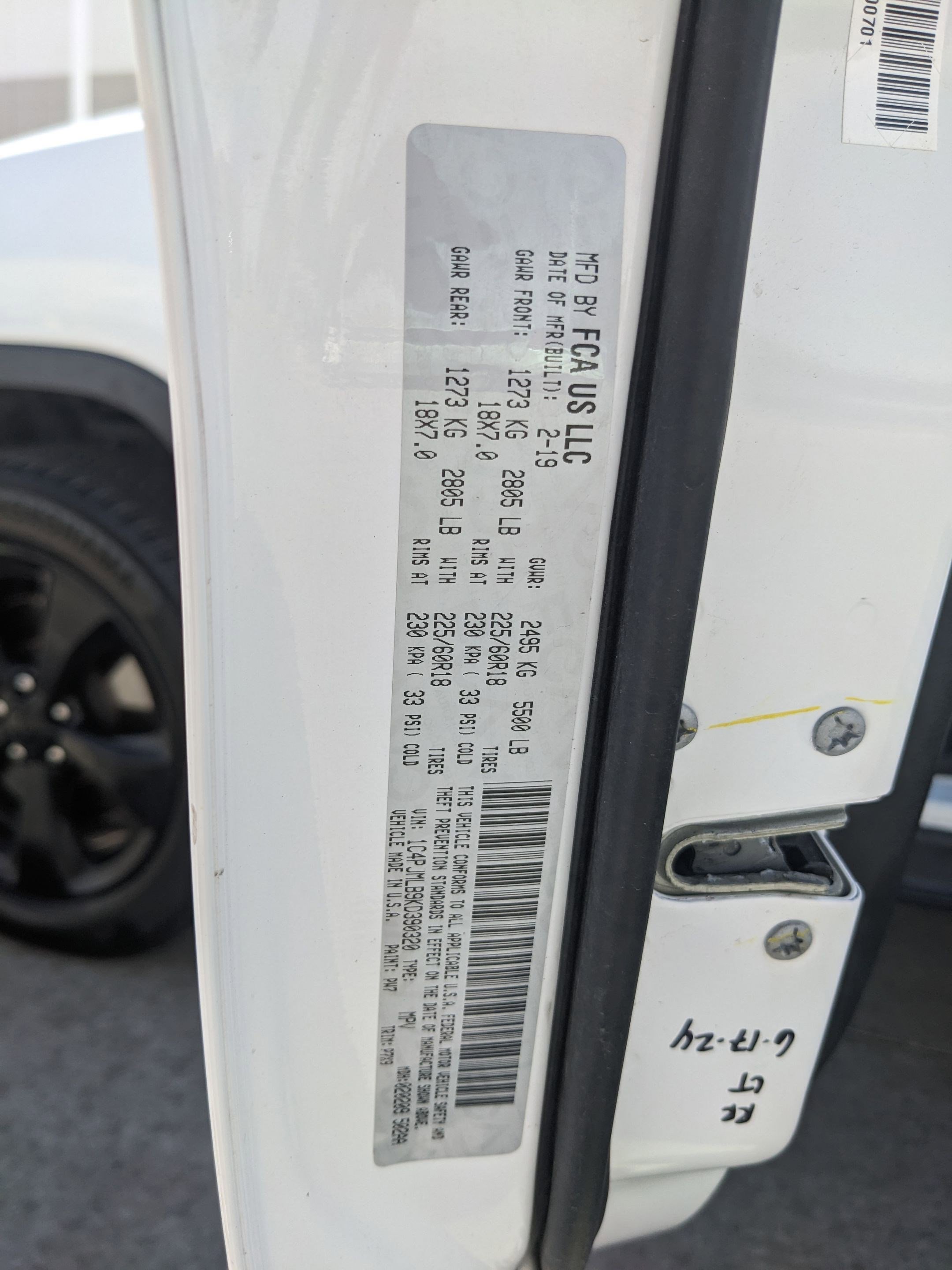 2019 Jeep Cherokee Altitude photo 19