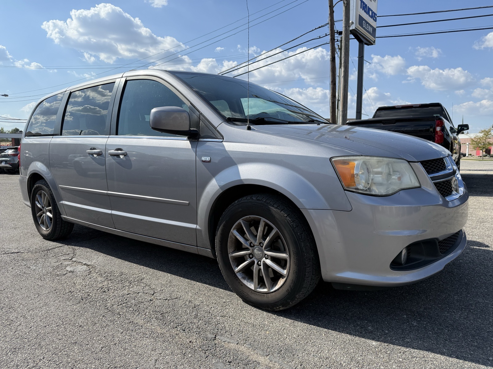 2014 Dodge Grand Caravan SXT photo 25