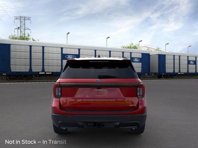 2025 Ford Explorer ST-Line photo 2