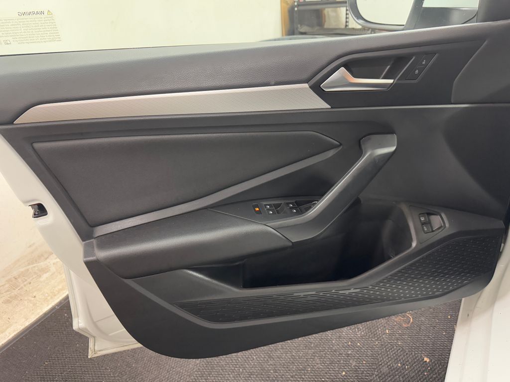 2021 Volkswagen Jetta 1.4T S photo 12