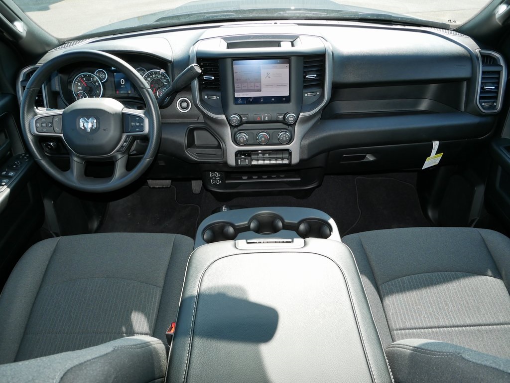 2024 Ram 2500 Tradesman photo 9
