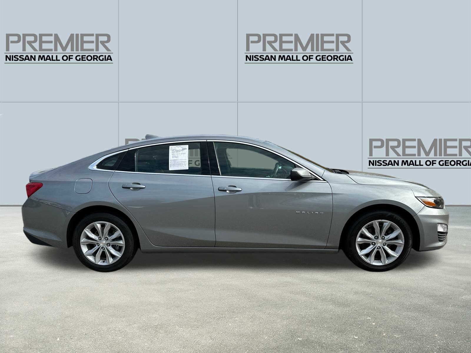 2023 Chevrolet Malibu 1LT photo 3