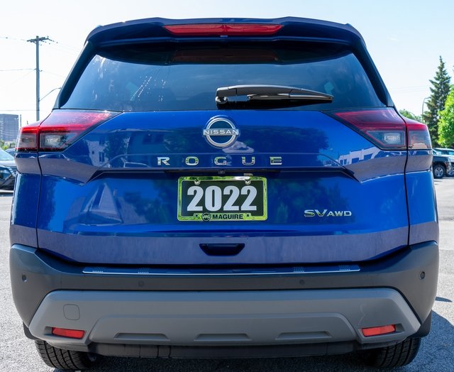 2022 Nissan Rogue SV photo 4