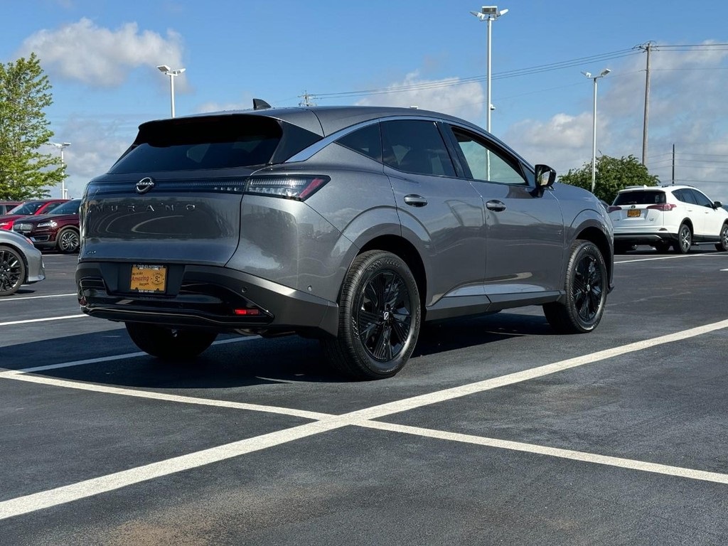 2025 Nissan Murano SV photo 3