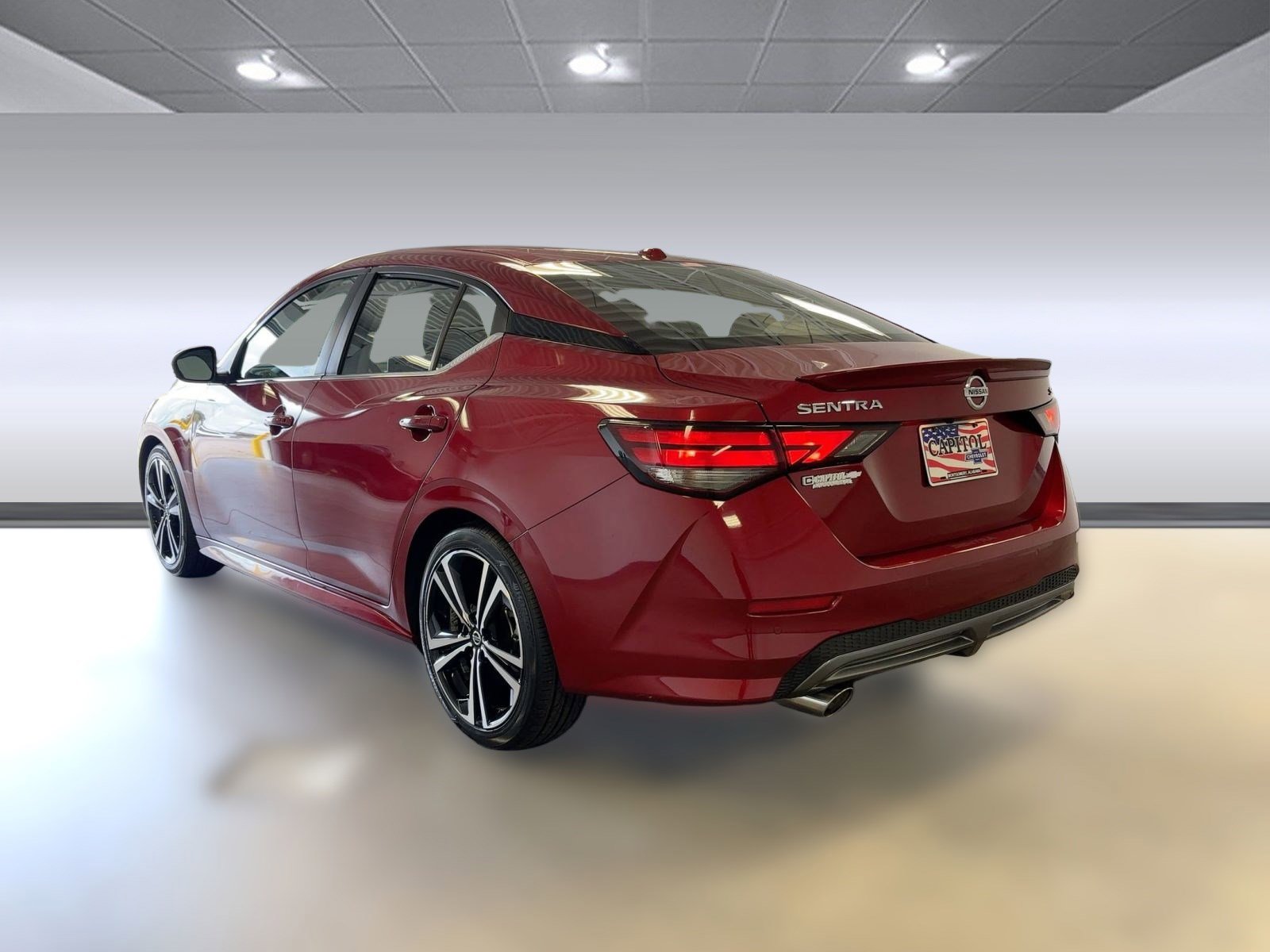 2022 Nissan Sentra SR photo 3
