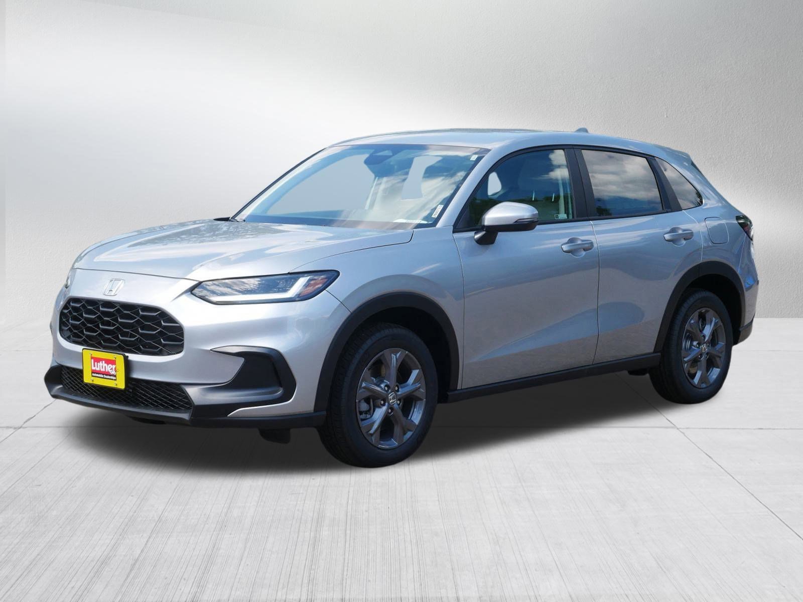 2026 Honda HR-V LX photo 3