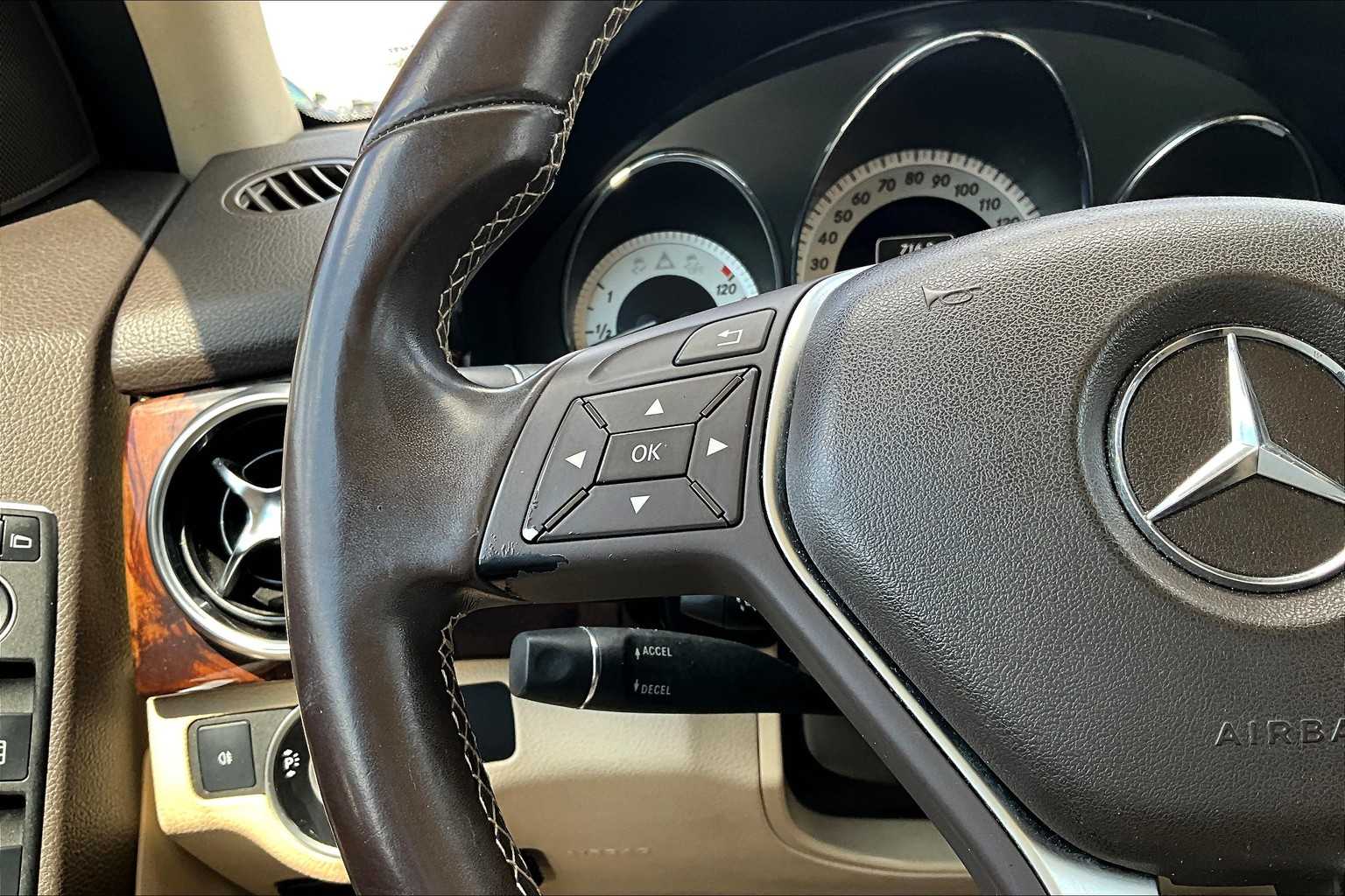 2014 Mercedes Benz GLK 350 photo 20