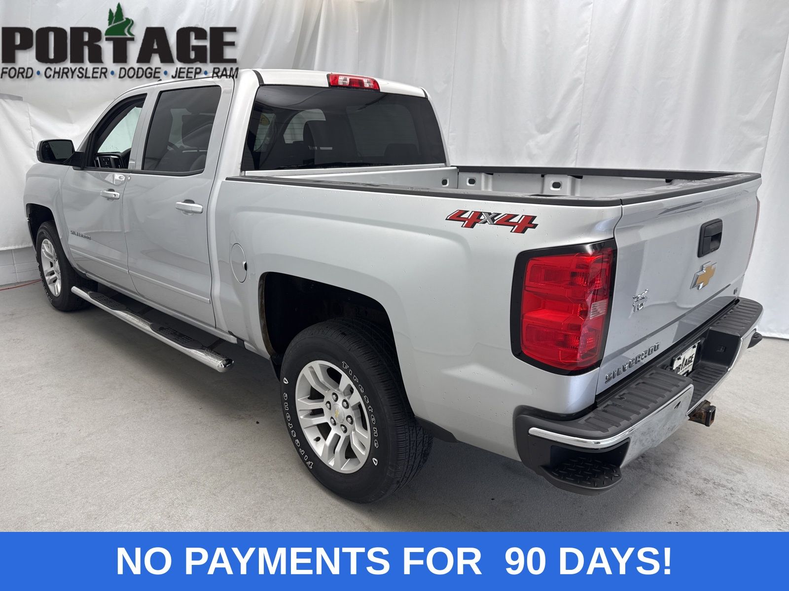 2018 Chevrolet Silverado 1500 LT photo 4