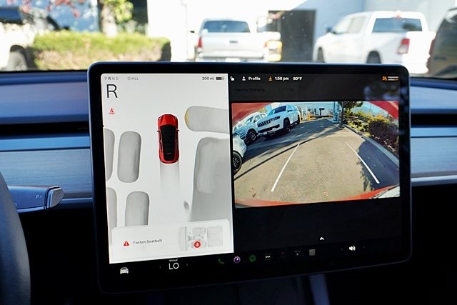 Used 2023 Red Tesla Long Range image 29