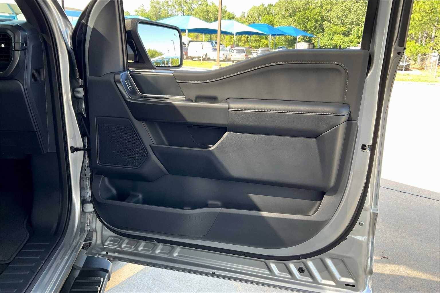 2024 Ford F-150 XLT photo 22