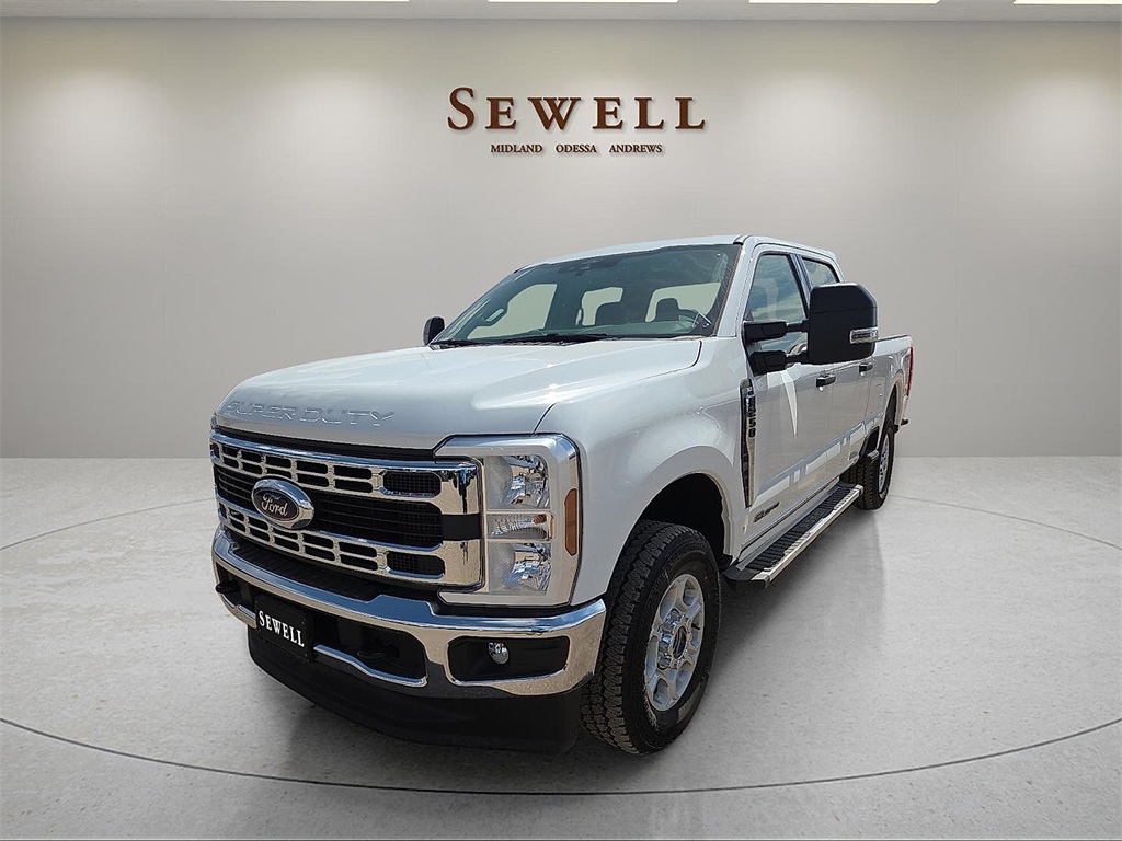 2025 Ford F-250 Super Duty XLT's photo