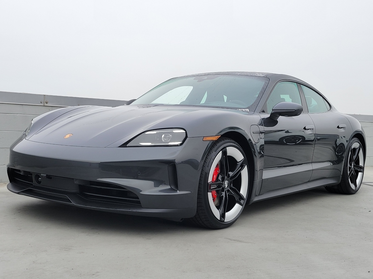 2025 Porsche Taycan S