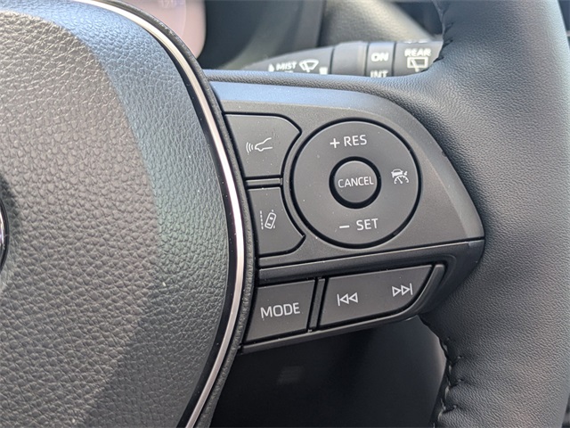 2025 Toyota RAV4 Hybrid XSE photo 28