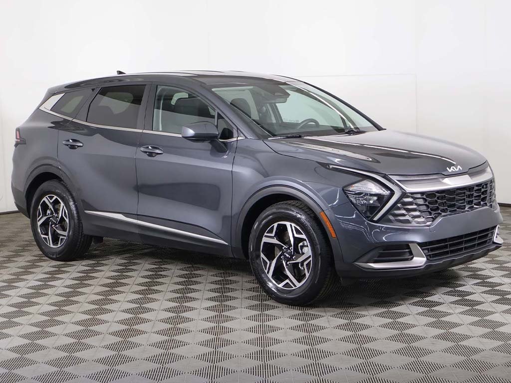 2023 Kia Sportage LX photo 2