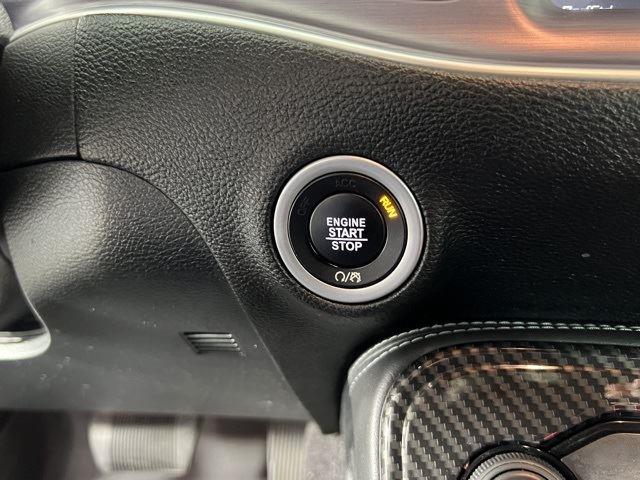 2018 Dodge Challenger R/T Scat Pack photo 12