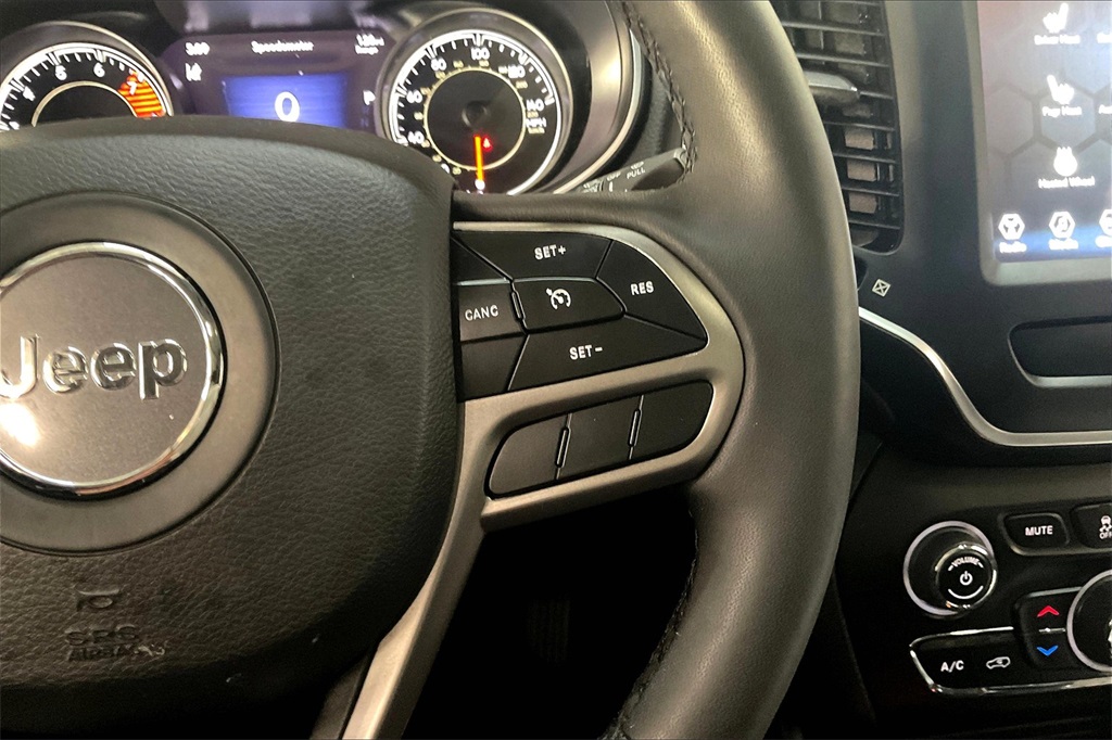 2022 JEEP CHEROKEE - Image 18