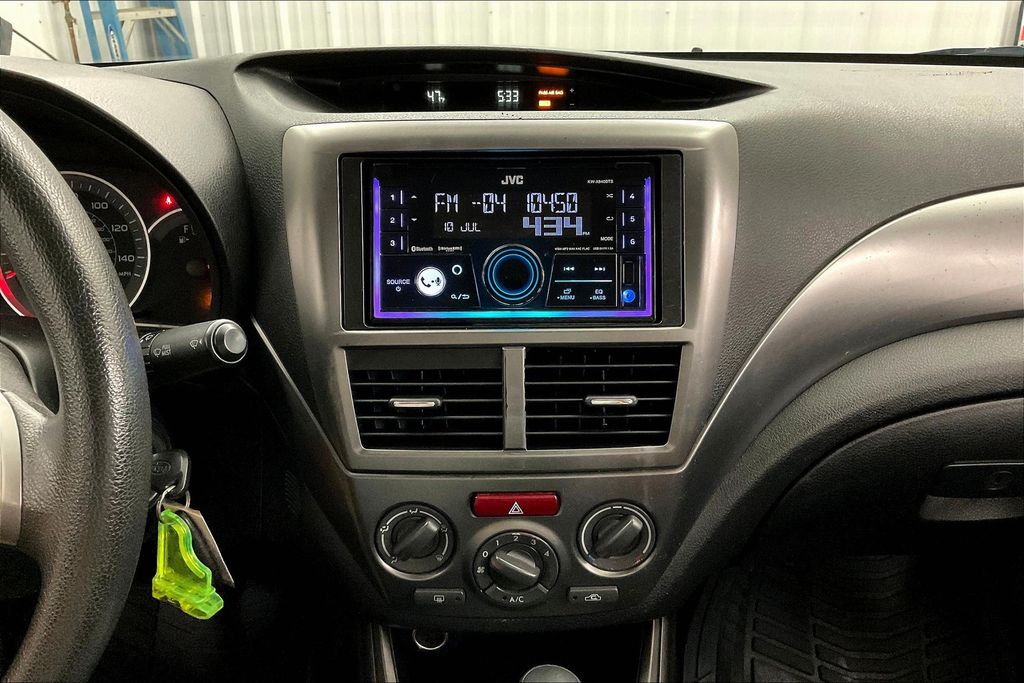 2011 Subaru Impreza 2.5i photo 29