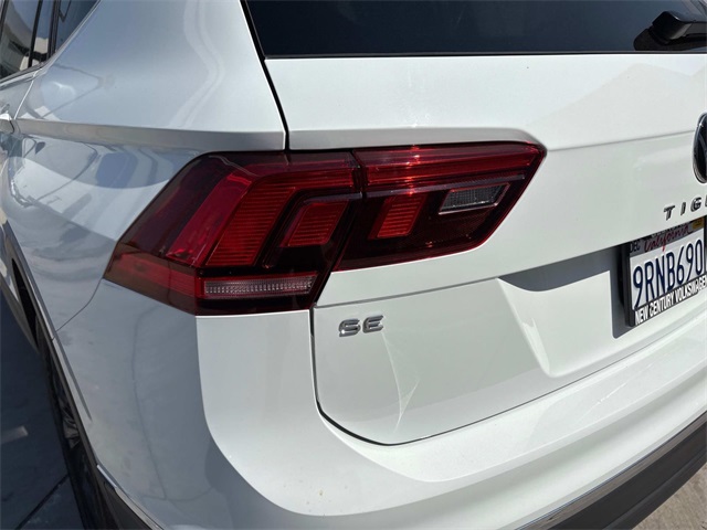 2024 Volkswagen Tiguan SE photo 3
