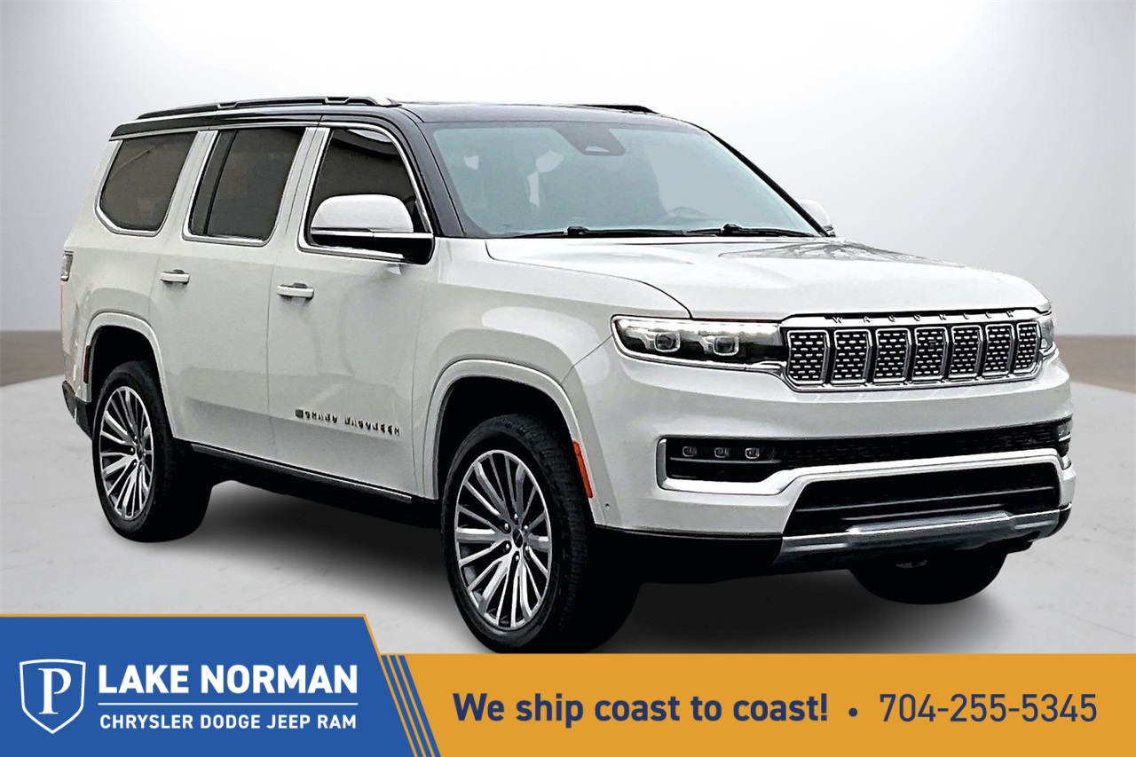 2022 Jeep Grand Wagoneer Series III's photo