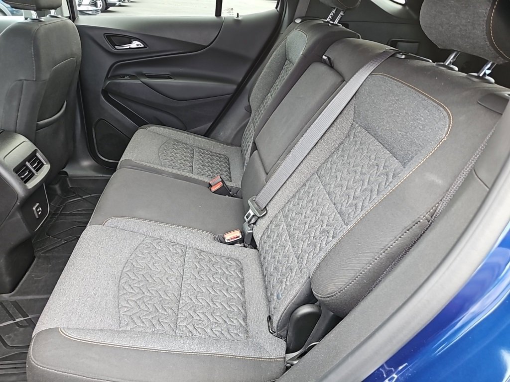 2022 Chevrolet Equinox LT photo 21