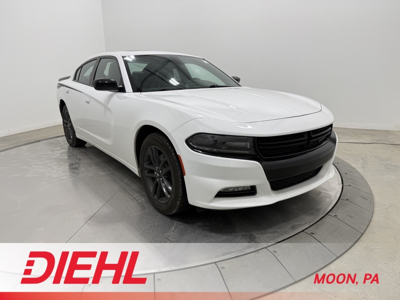 2019 Dodge Charger SXT's photo