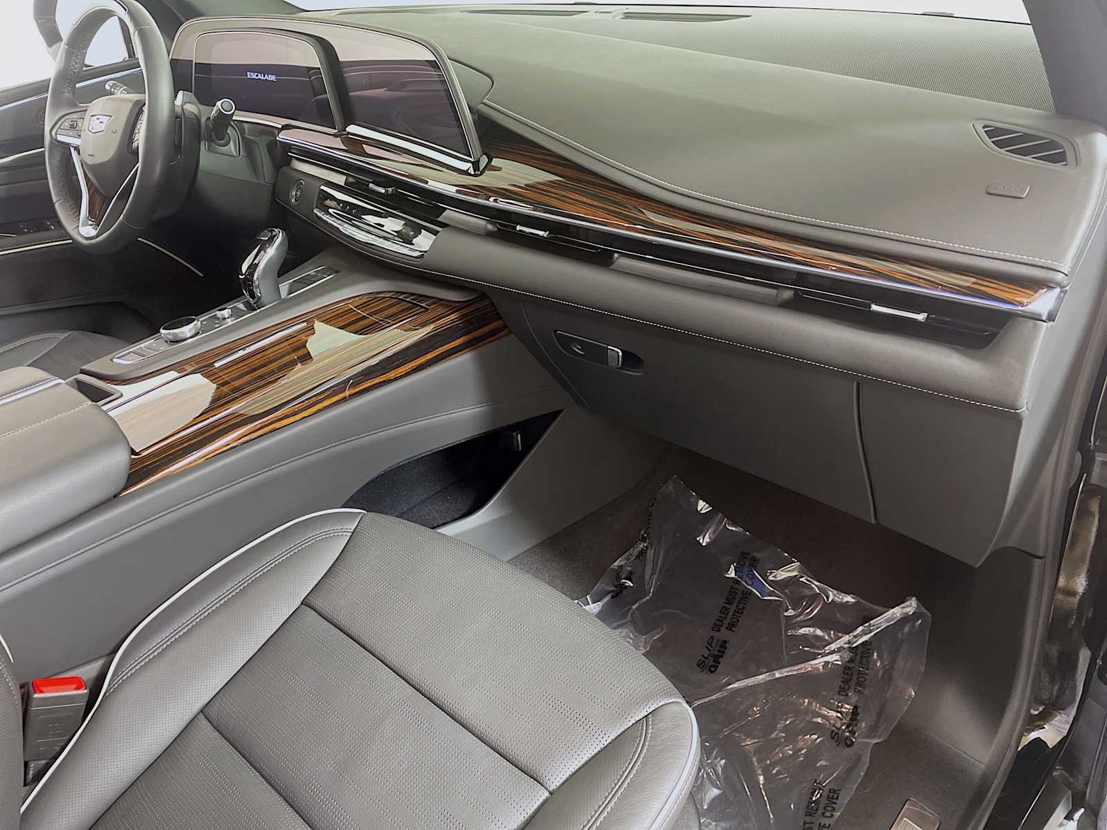2023 Cadillac Escalade ESV Premium Luxury photo 28