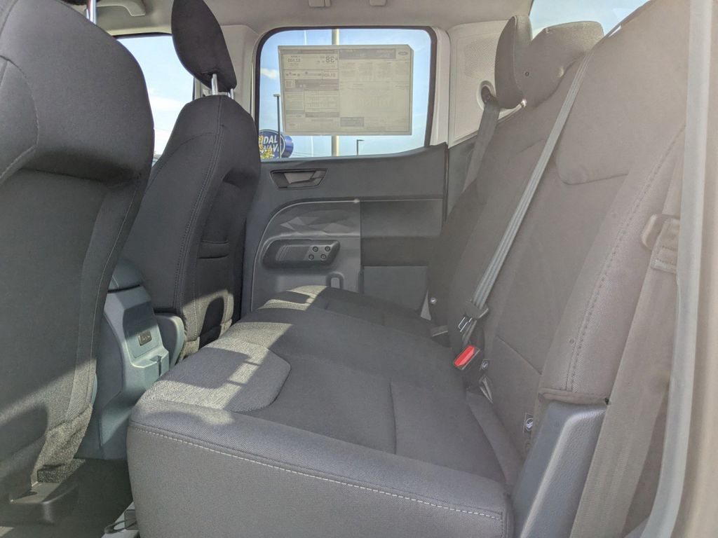 2025 Ford Maverick XL photo 12