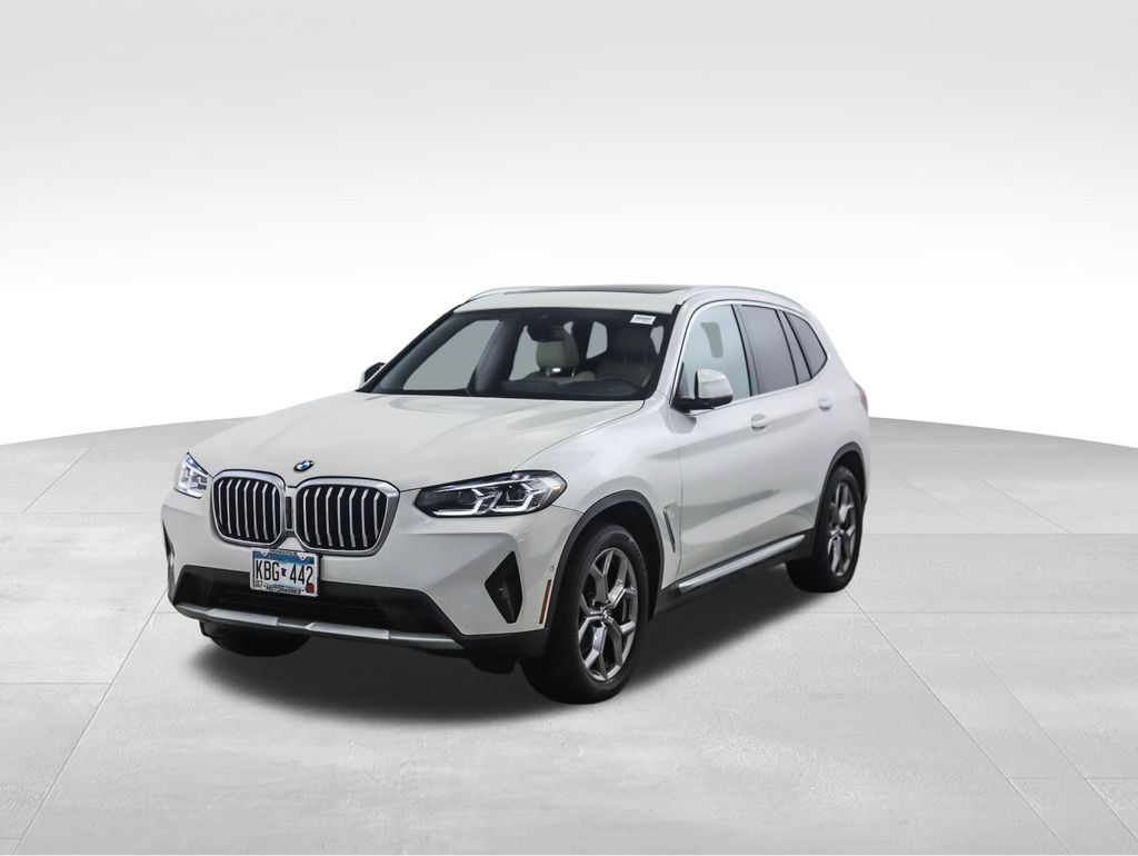 2023 BMW X3 30i's photo