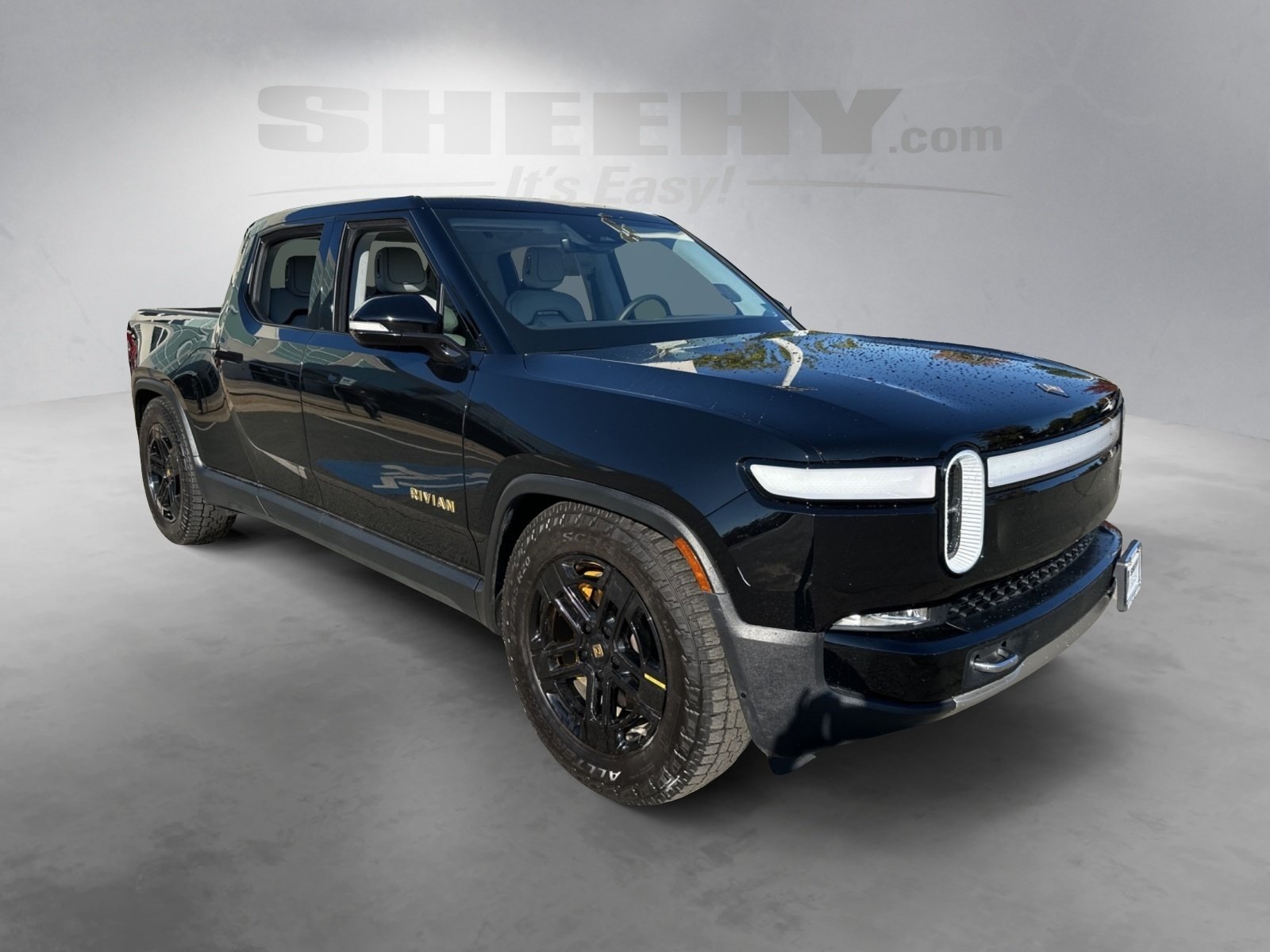 Used 2022 Rivian R1T Adventure with VIN 7FCTGAAA9NN016675 for sale in Chantilly, VA