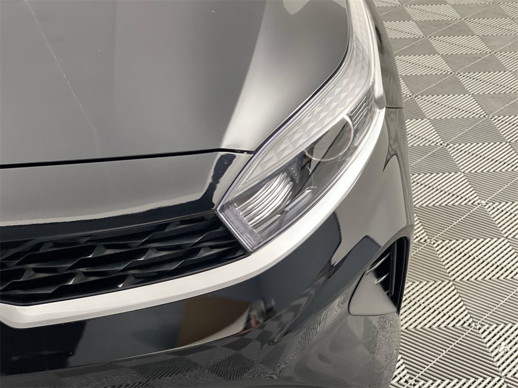 2024 Kia Forte LX photo 8