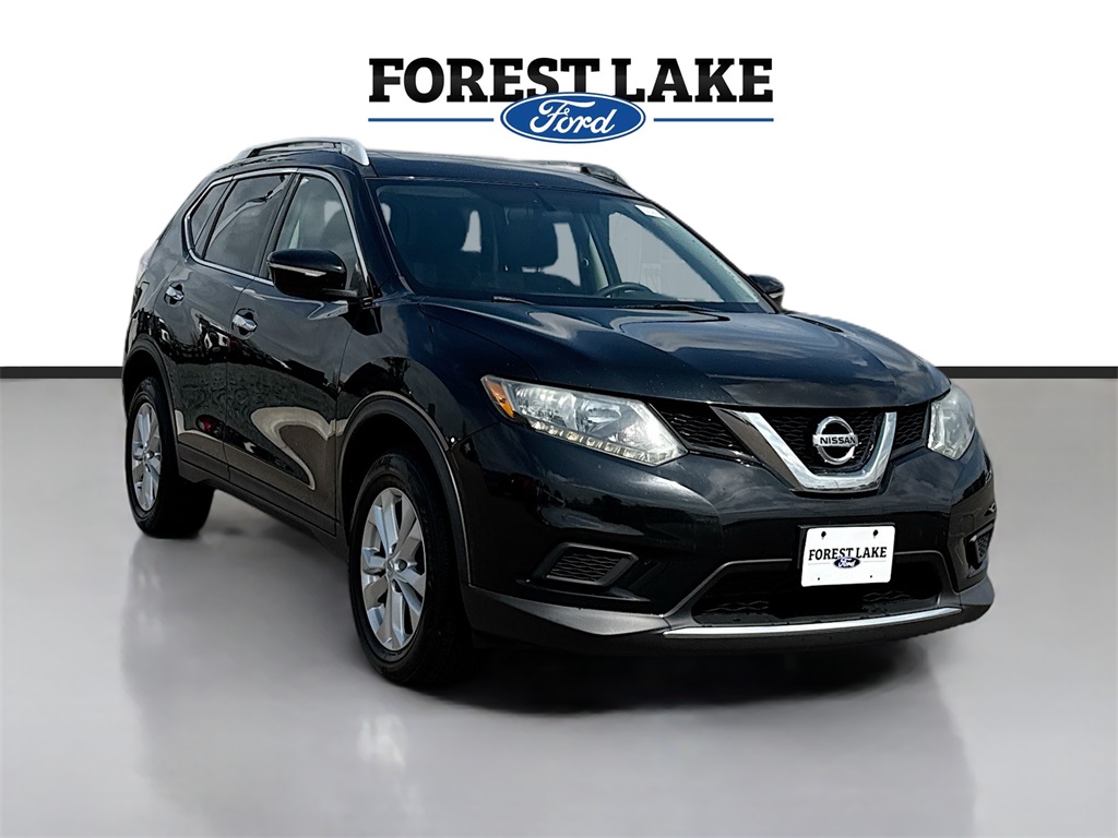Used 2015 Nissan Rogue SV with VIN 5N1AT2MV1FC873952 for sale in Forest Lake, Minnesota