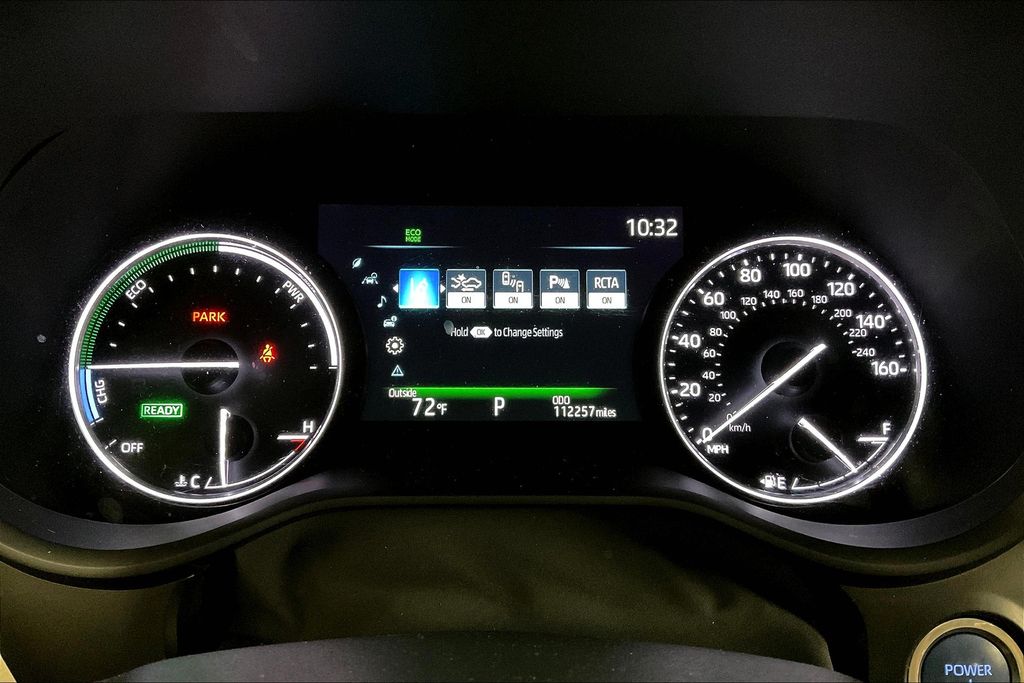 2022 Toyota Sienna Limited photo 18