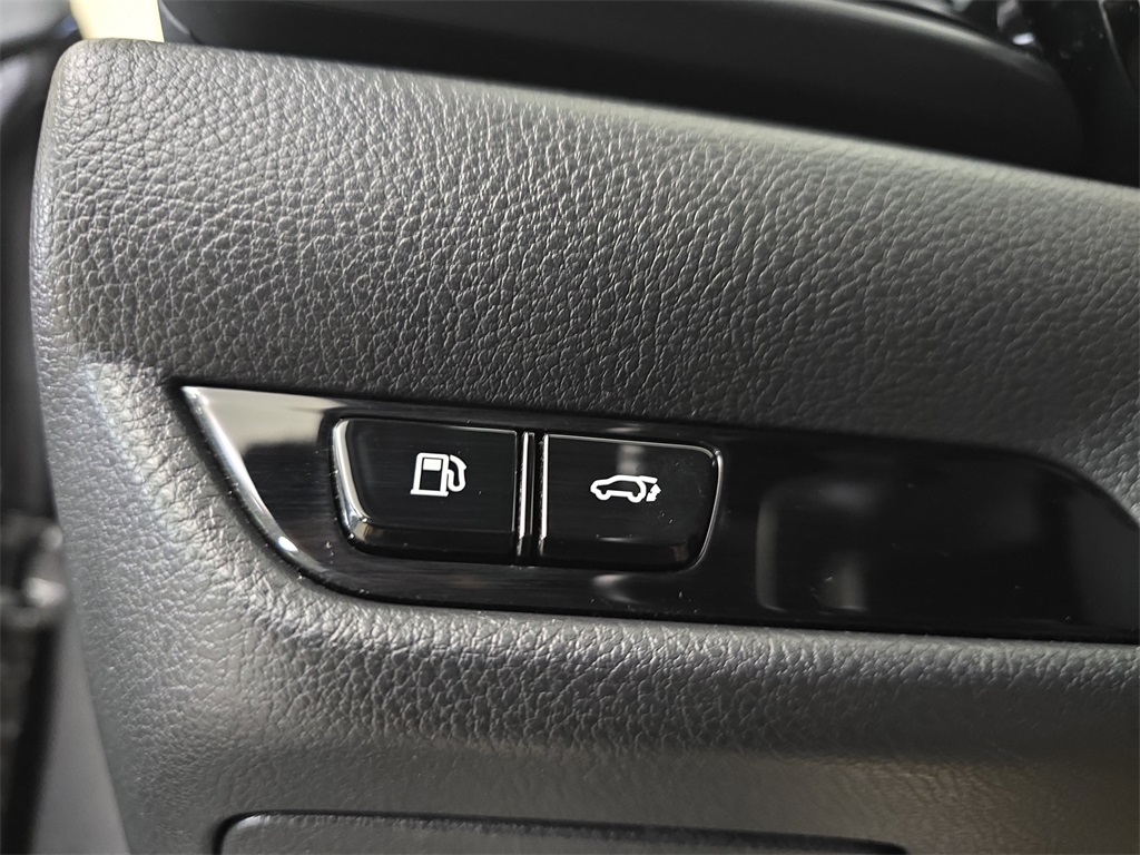 2022 Lexus NX 250 photo 26