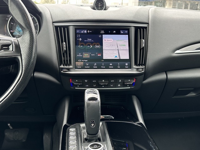 2021 Maserati Levante Base photo 15