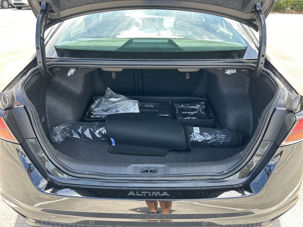 2024 Nissan Altima 2.5 SL photo 45