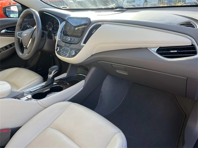 2024 Chevrolet Malibu Premier 2LT photo 22