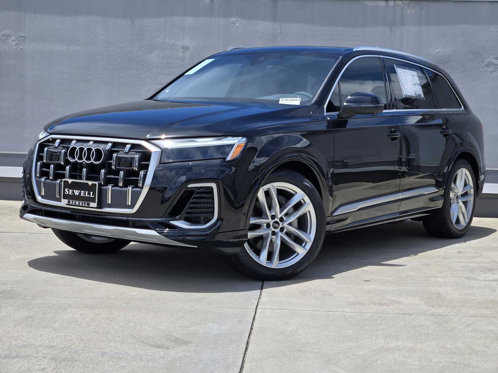 2025 Audi Q7 Premium Plus