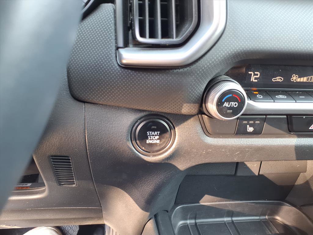 2024 Mazda CX-50 2.5 S Preferred photo 9