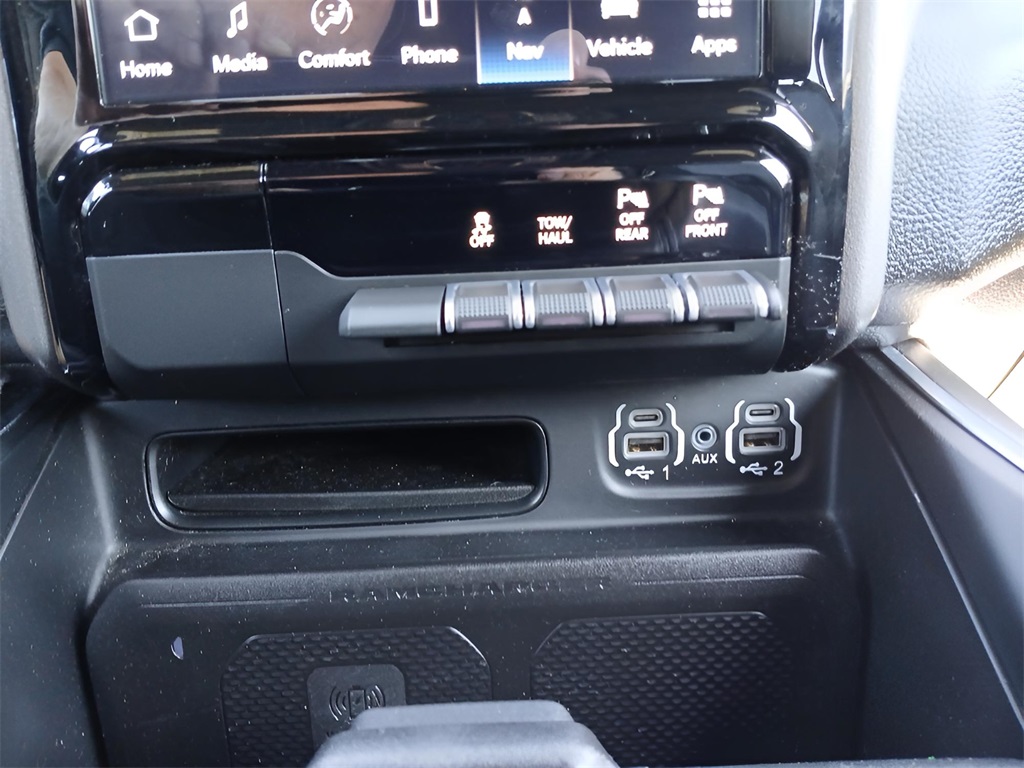 2023 Ram 1500 Laramie photo 16